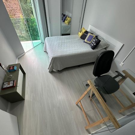 Quarto Confortavel Com Tv, Ar E Sacada Vista Jardim Florianópolis 외부 사진