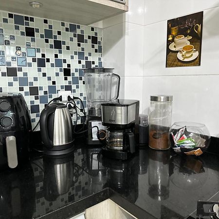 Quarto Confortavel Com Tv, Ar E Sacada Vista Jardim Florianópolis 외부 사진