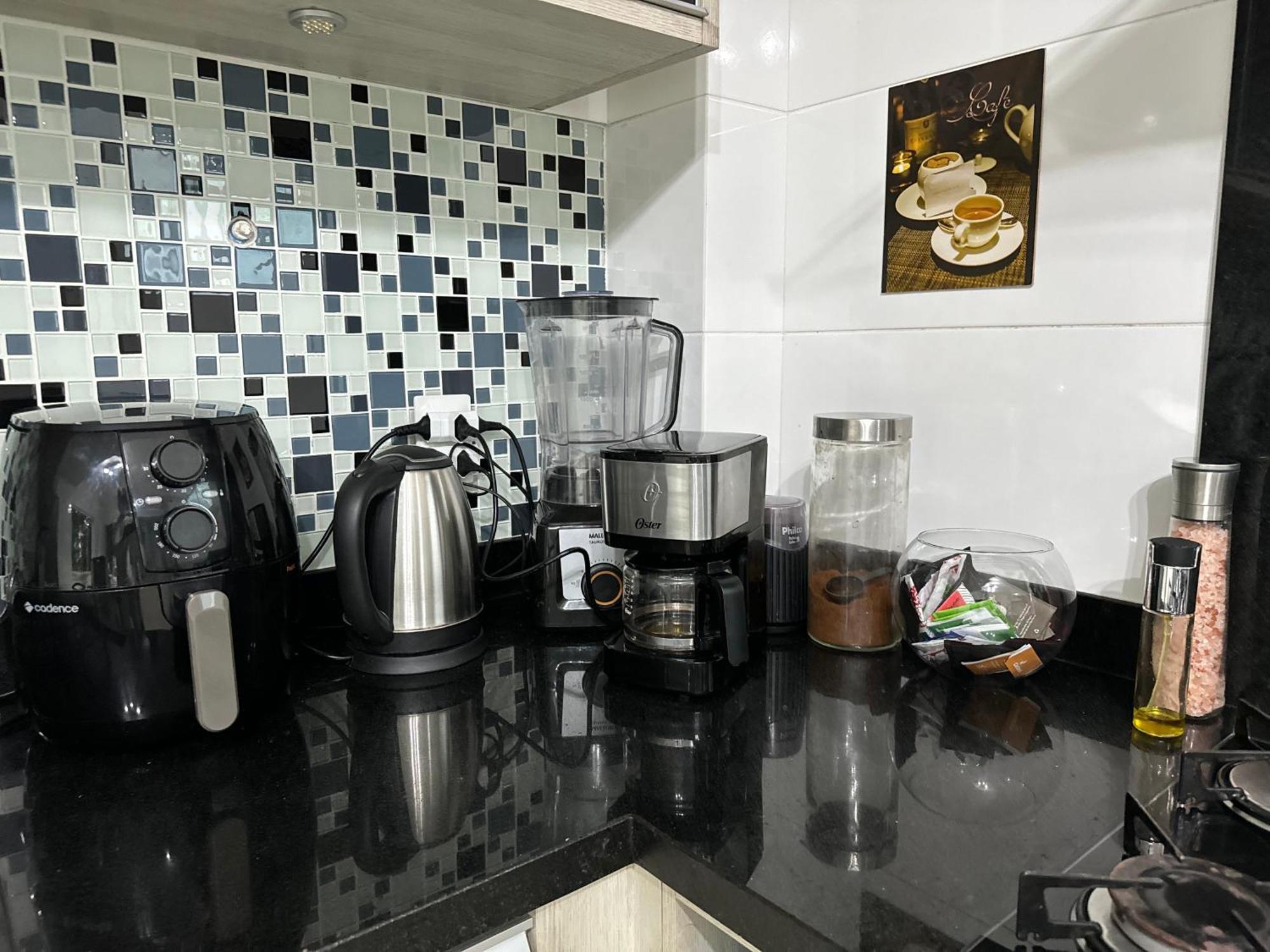 Quarto Confortavel Com Tv, Ar E Sacada Vista Jardim Florianópolis 외부 사진