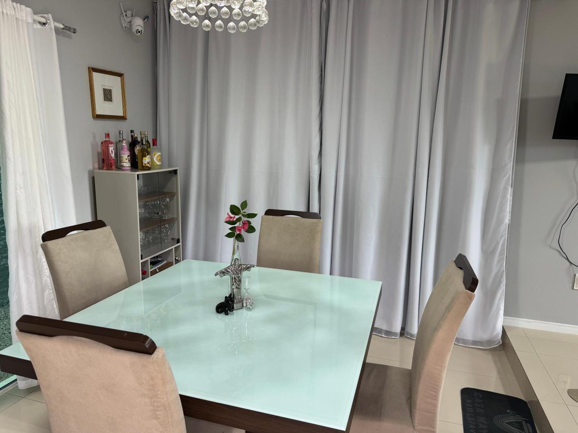 Quarto Confortavel Com Tv, Ar E Sacada Vista Jardim Florianópolis 외부 사진